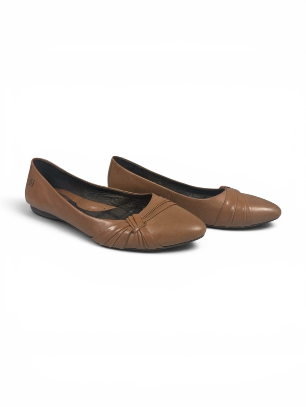 Born Leather Pointy Toe Flats